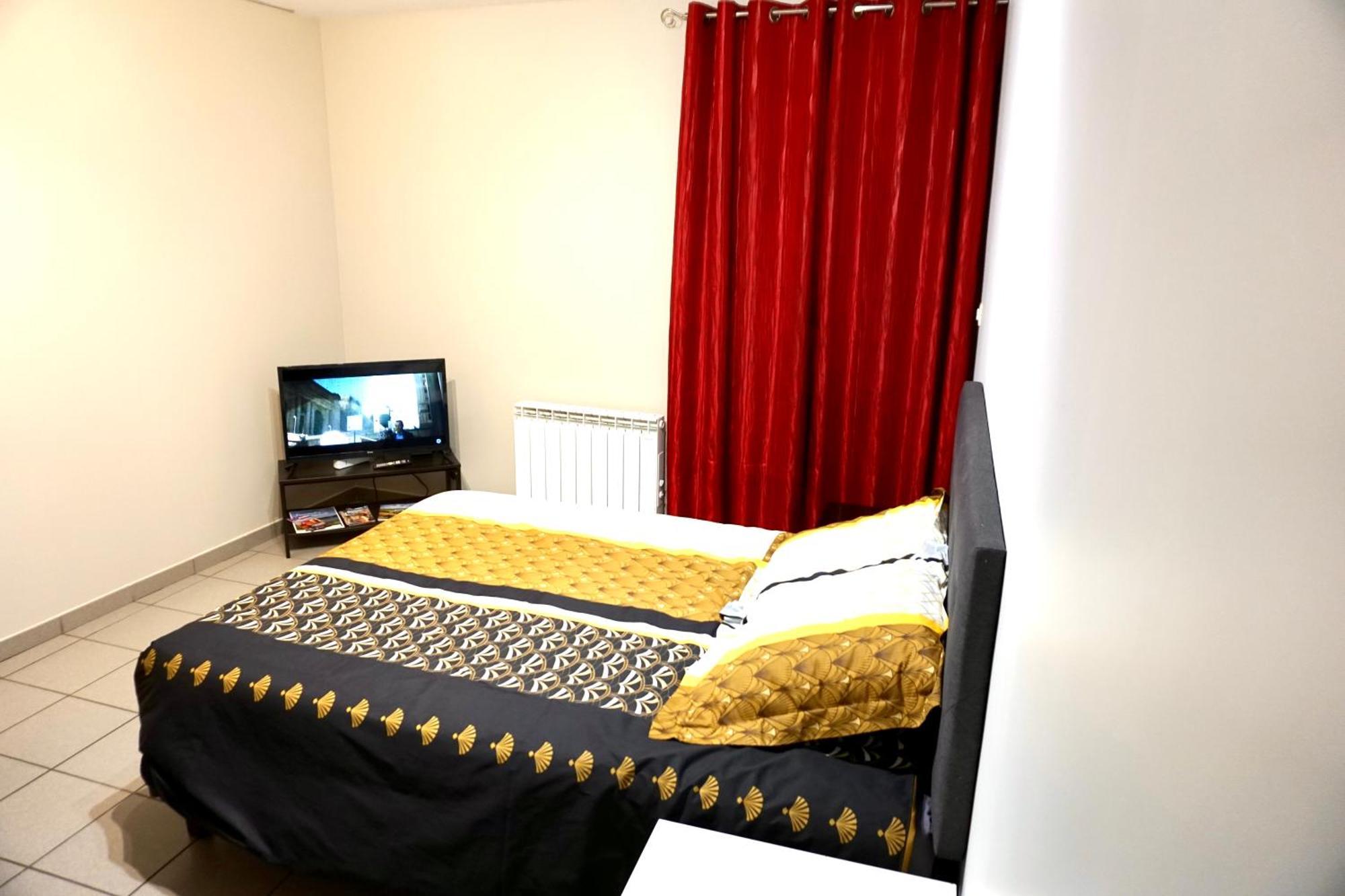 Charmant Studio Centre Ville Le Puy-en-Velay Kültér fotó